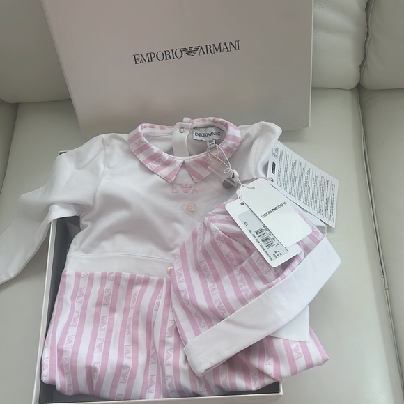 Emporio Armani logo set - Picture 4 of 9